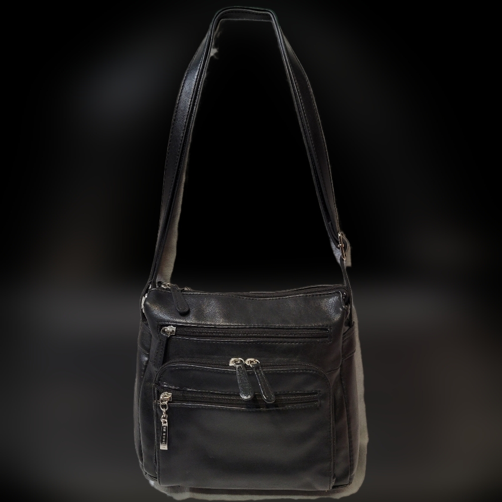Kim Roger's crossbody bag in like new condition